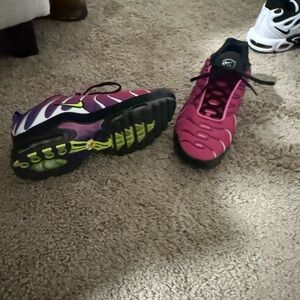 Nike Purple and Black Athletic Shoes